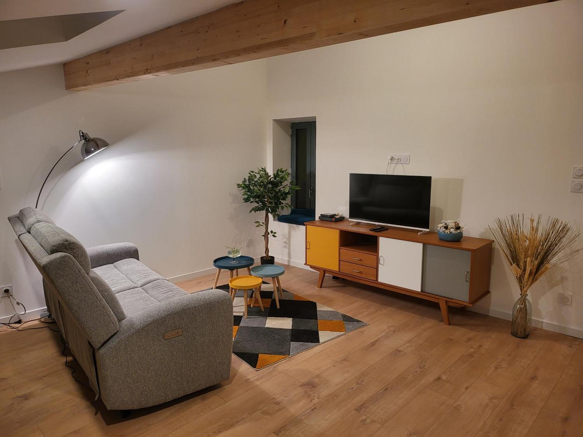 Bel Appartement Mansarde การ์กาซอน ภายนอก รูปภาพ